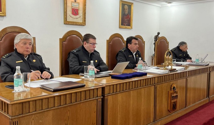 AÑOS DE SERVICIO | BOMBEROS ÑUÑOINOS RECIBEN LA CALIDAD DE MIEMBROS HONORARIOS DE LA INSTITUCIÓN